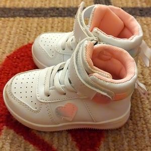 Size 4 Gerber Toddler High Top Running Shoes